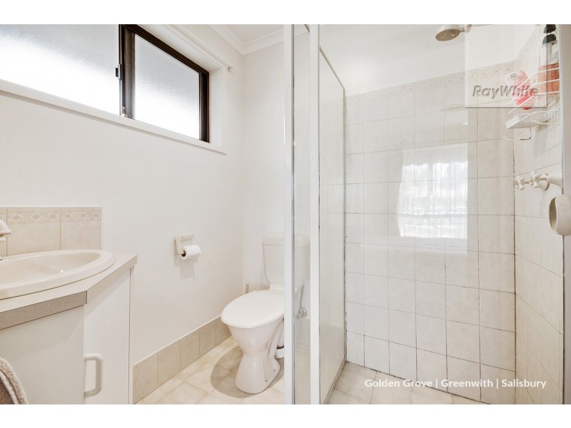 42 Falcon Drive, Parafield Gardens SA 5107