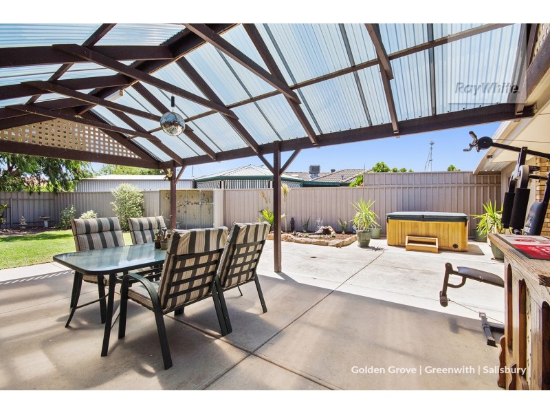 42 Falcon Drive, Parafield Gardens SA 5107