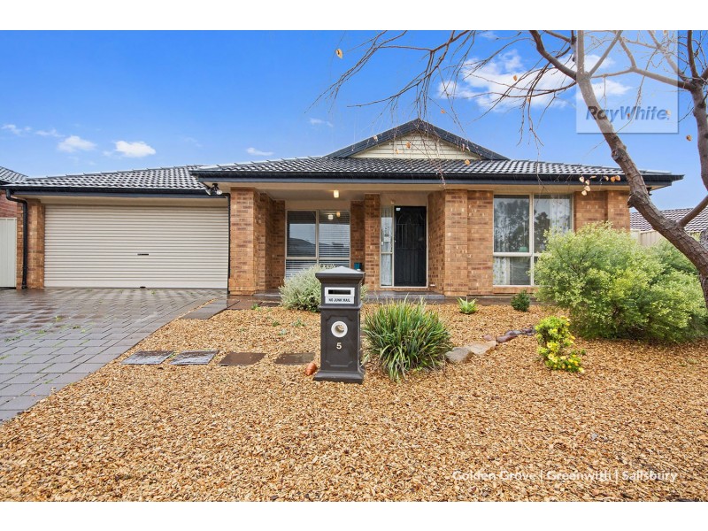 5 Navigator Parade, Smithfield SA 5114