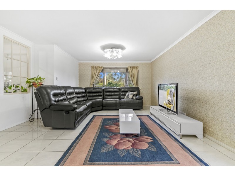 32 Strathaird Boulevard, Smithfield SA 5114