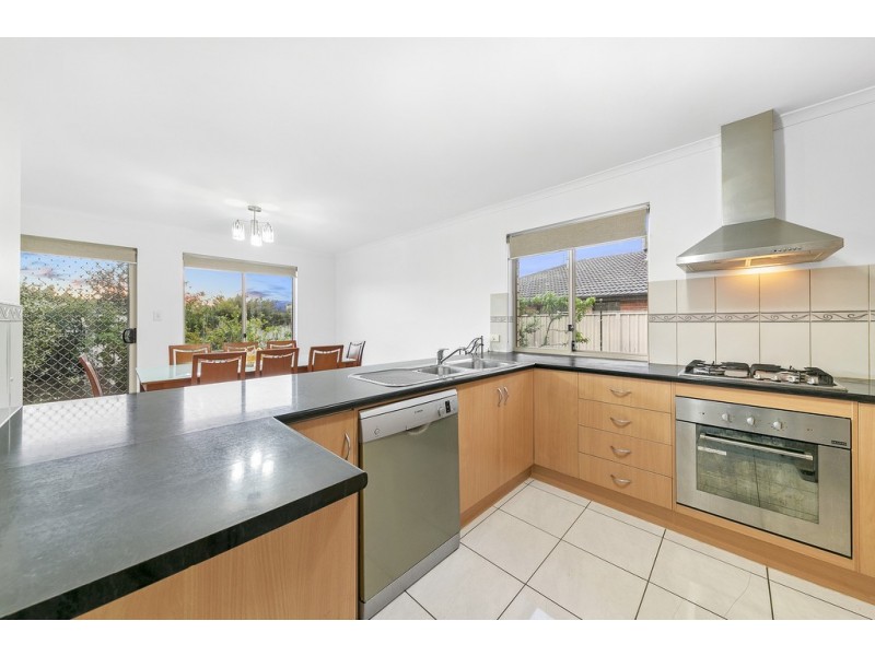 32 Strathaird Boulevard, Smithfield SA 5114