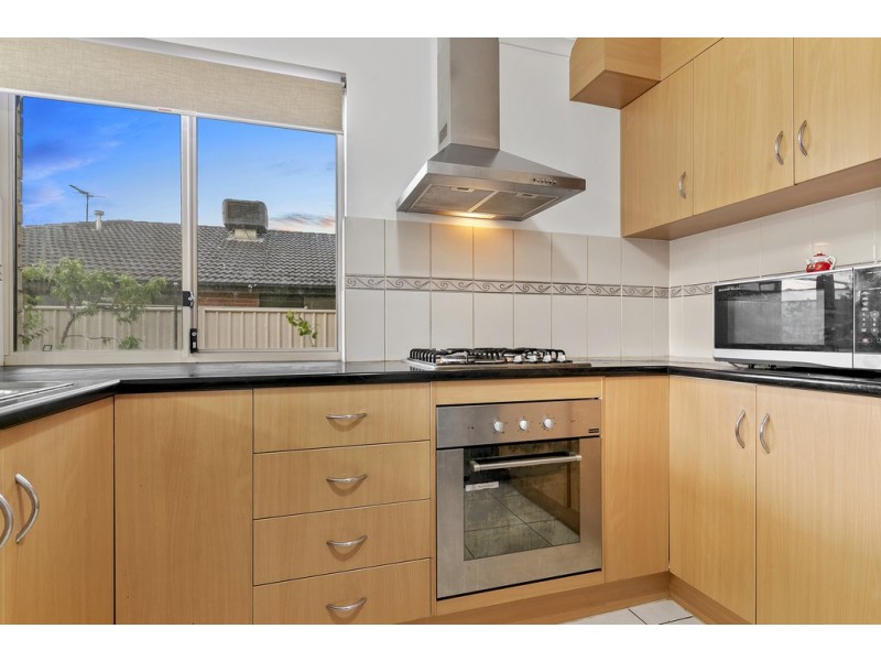 32 Strathaird Boulevard, Smithfield SA 5114