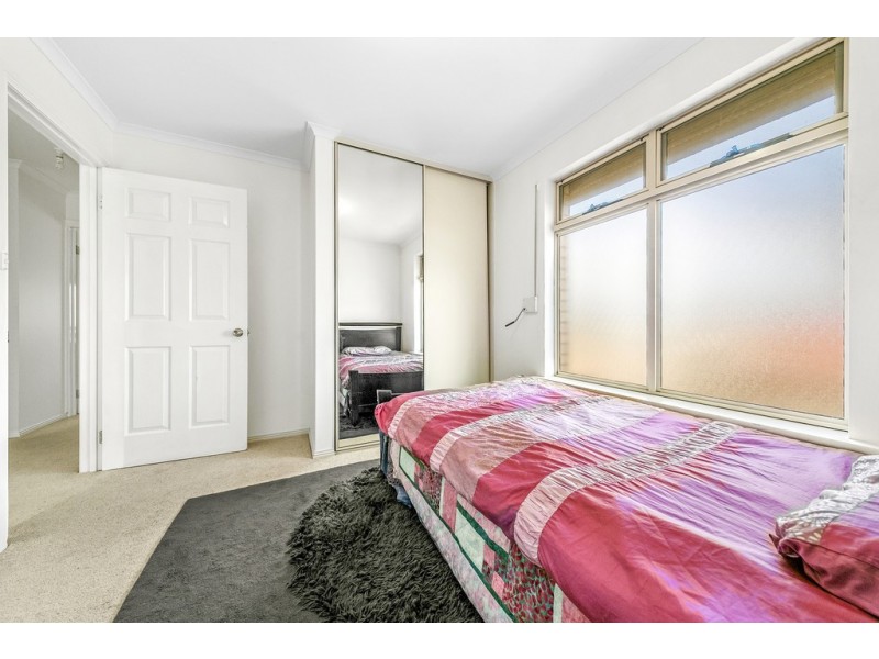 32 Strathaird Boulevard, Smithfield SA 5114