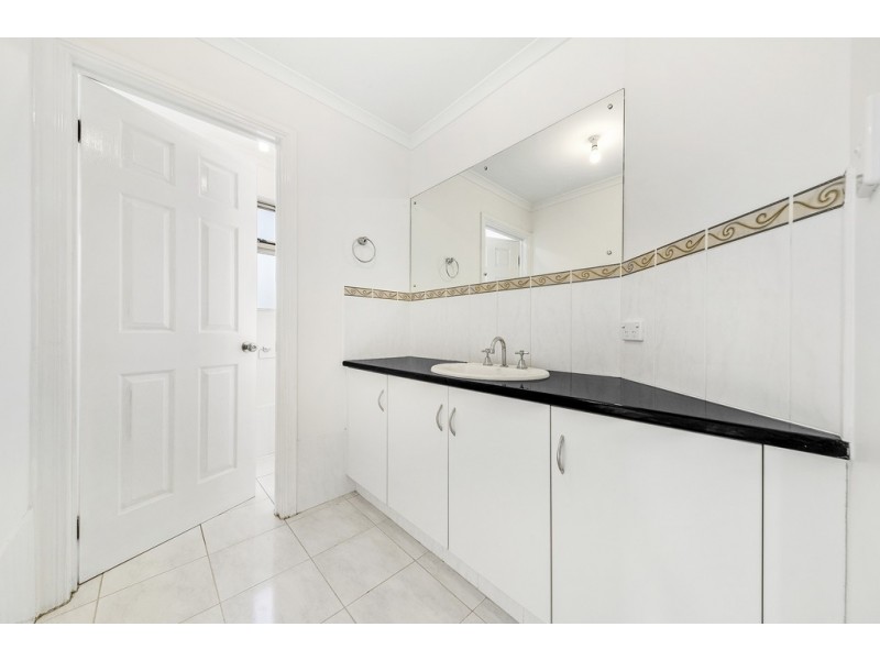 32 Strathaird Boulevard, Smithfield SA 5114