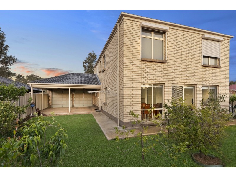 32 Strathaird Boulevard, Smithfield SA 5114