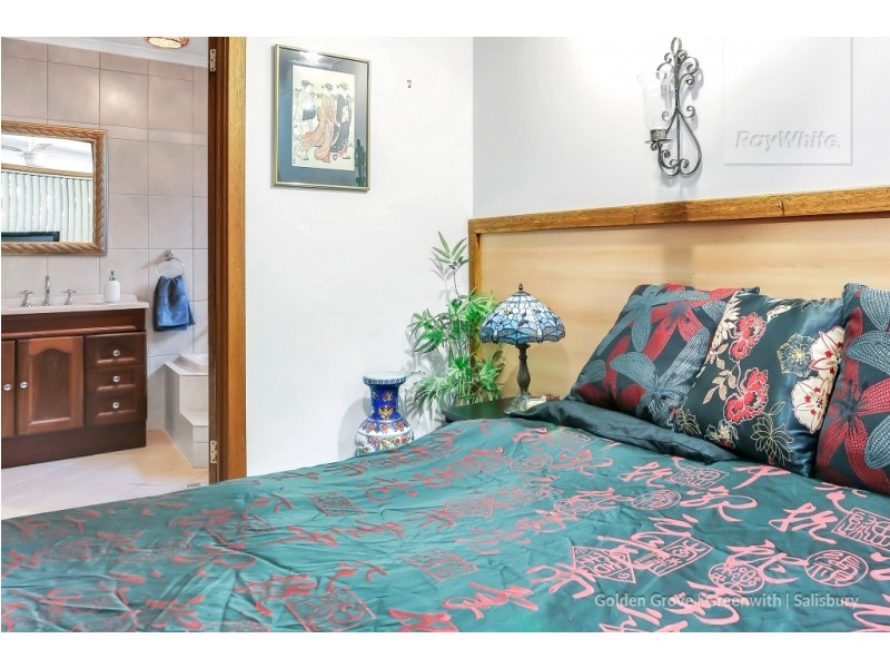 11 Rhodes Court, Hillbank SA 5112