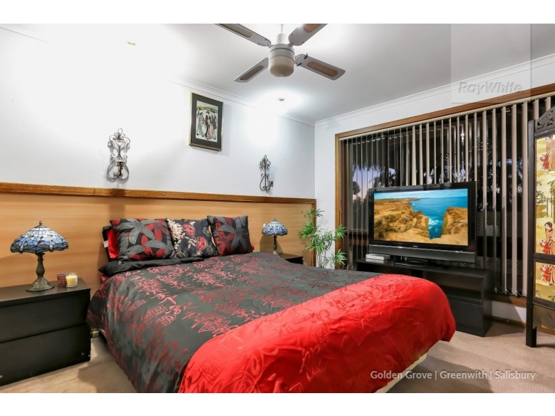 11 Rhodes Court, Hillbank SA 5112