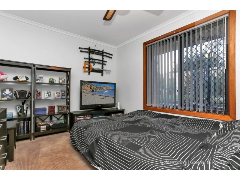 11 Rhodes Court, Hillbank SA 5112