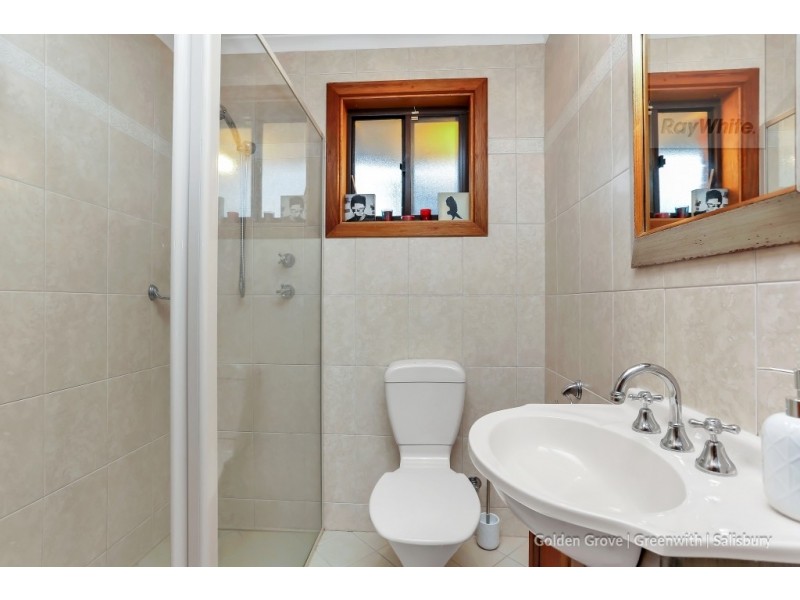 11 Rhodes Court, Hillbank SA 5112