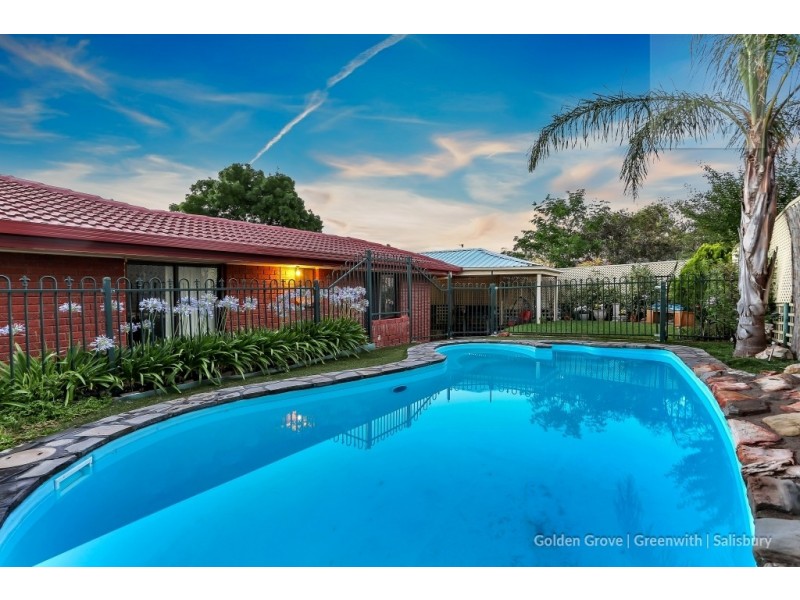 11 Rhodes Court, Hillbank SA 5112