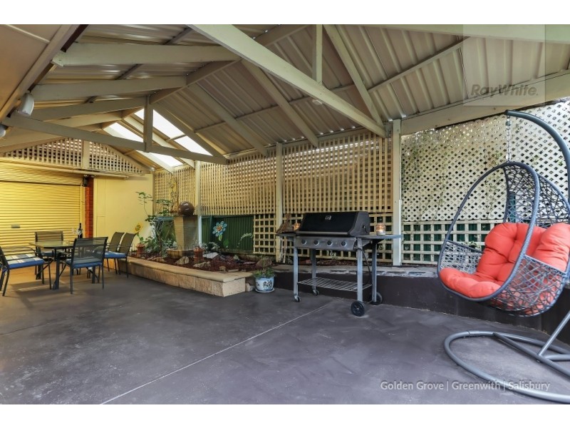 11 Rhodes Court, Hillbank SA 5112