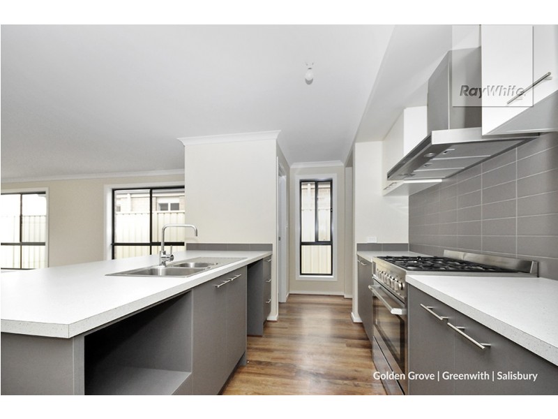 21 Biarritz Street, Munno Para West SA 5115