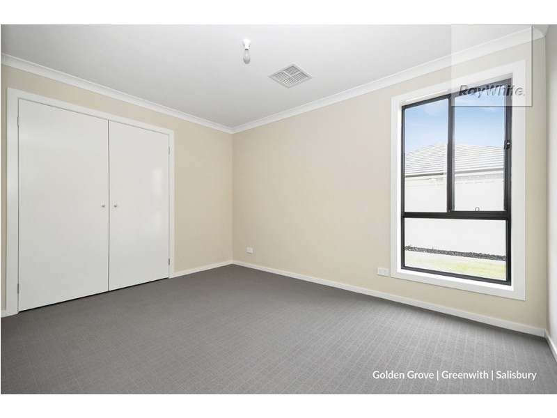 21 Biarritz Street, Munno Para West SA 5115