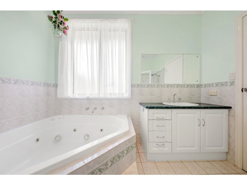 19 Harradine Court, Angle Vale SA 5117