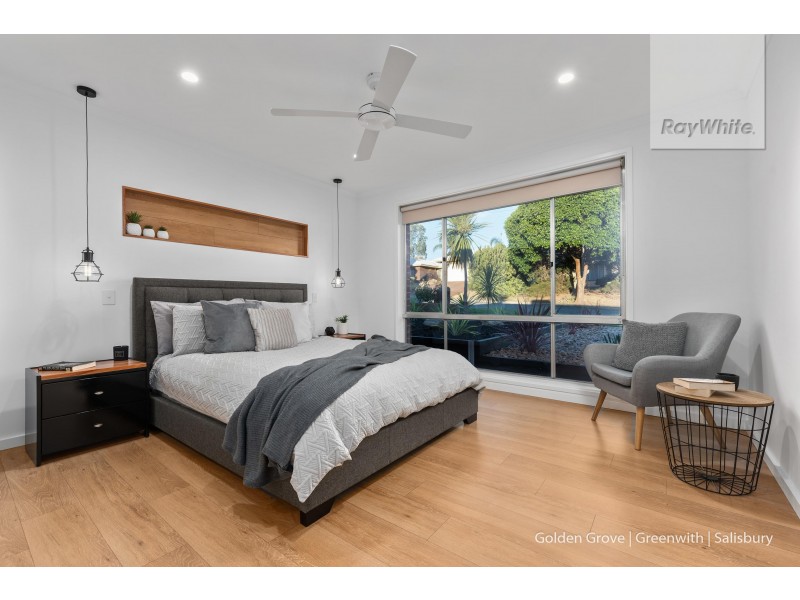 10 Hoylake Crescent, Fairview Park SA 5126