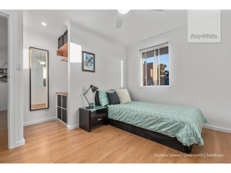 10 Hoylake Crescent, Fairview Park SA 5126