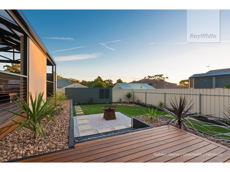 10 Hoylake Crescent, Fairview Park SA 5126