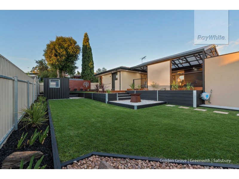 10 Hoylake Crescent, Fairview Park SA 5126