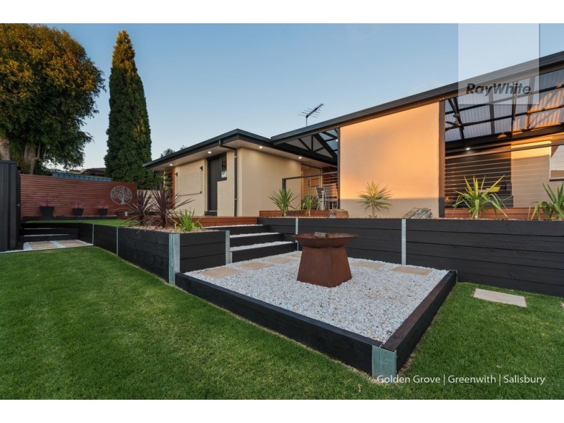 10 Hoylake Crescent, Fairview Park SA 5126