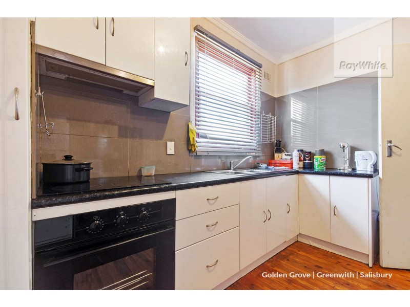 17 Stone Road, Elizabeth Downs SA 5113