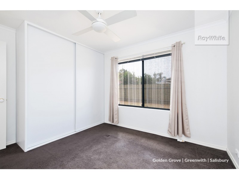 2/5 Casanor Crescent, Paralowie SA 5108