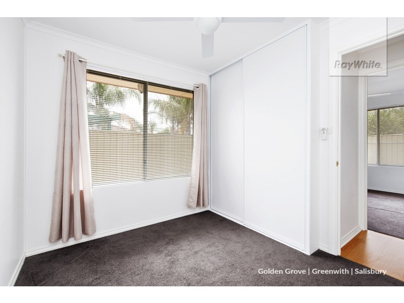 2/5 Casanor Crescent, Paralowie SA 5108