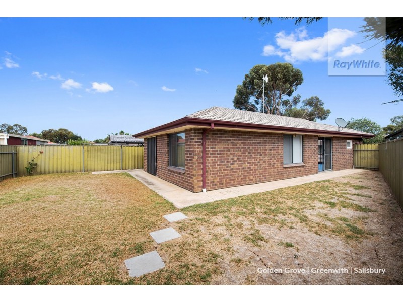 2/5 Casanor Crescent, Paralowie SA 5108