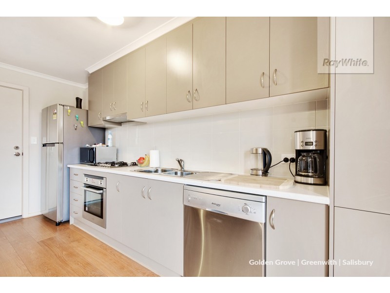 14 Torrens Street, Andrews Farm SA 5114