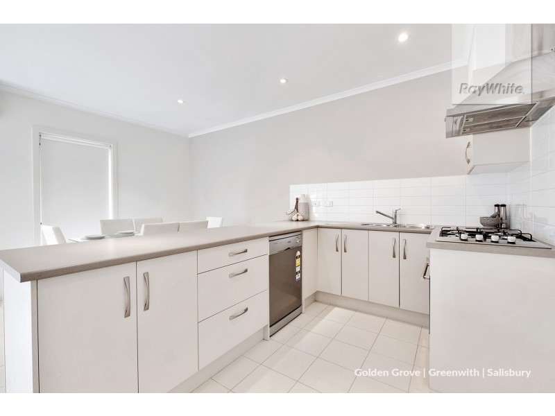 2/3 Railway Crescent, Evanston SA 5116