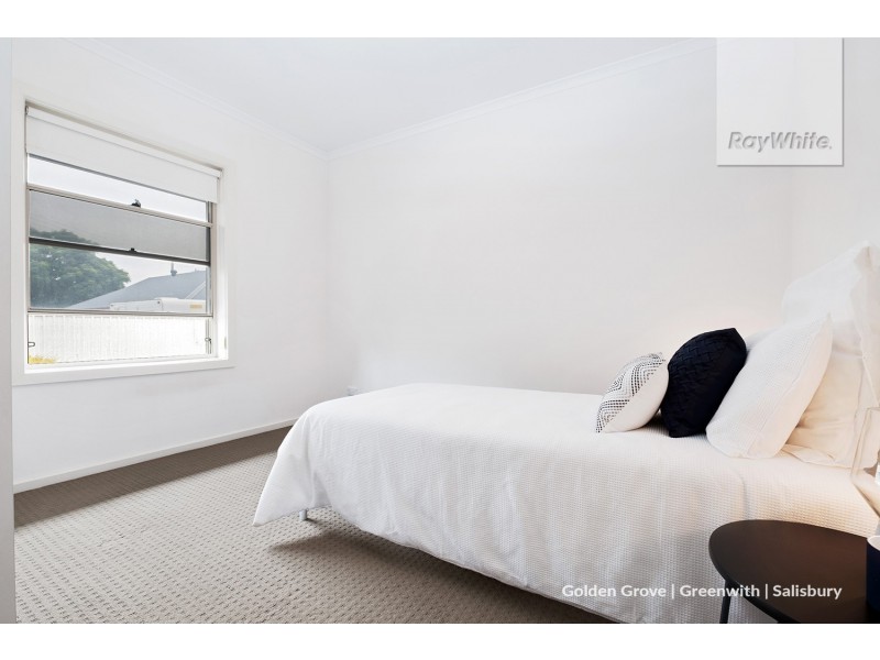 2/3 Railway Crescent, Evanston SA 5116