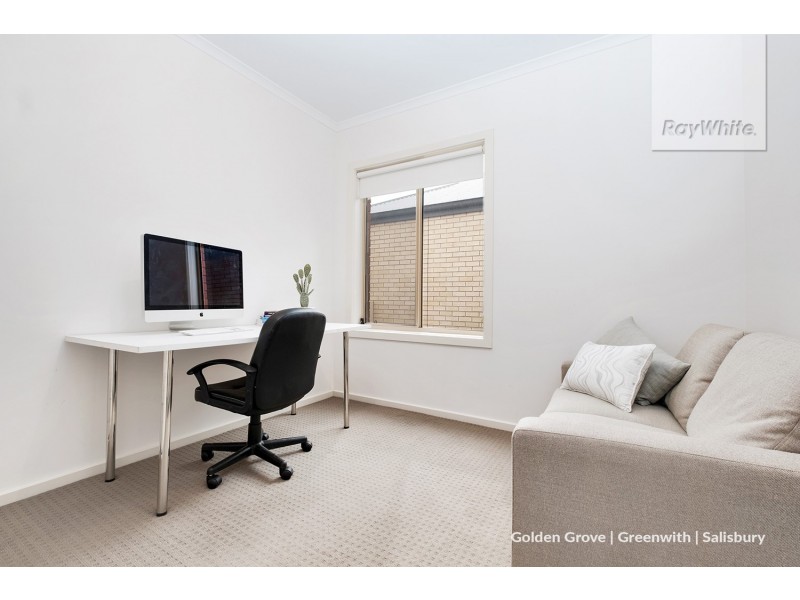 2/3 Railway Crescent, Evanston SA 5116