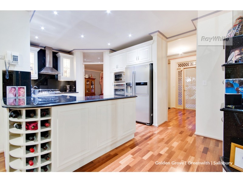 8 Greig Court, Paralowie SA 5108