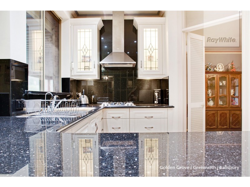 8 Greig Court, Paralowie SA 5108