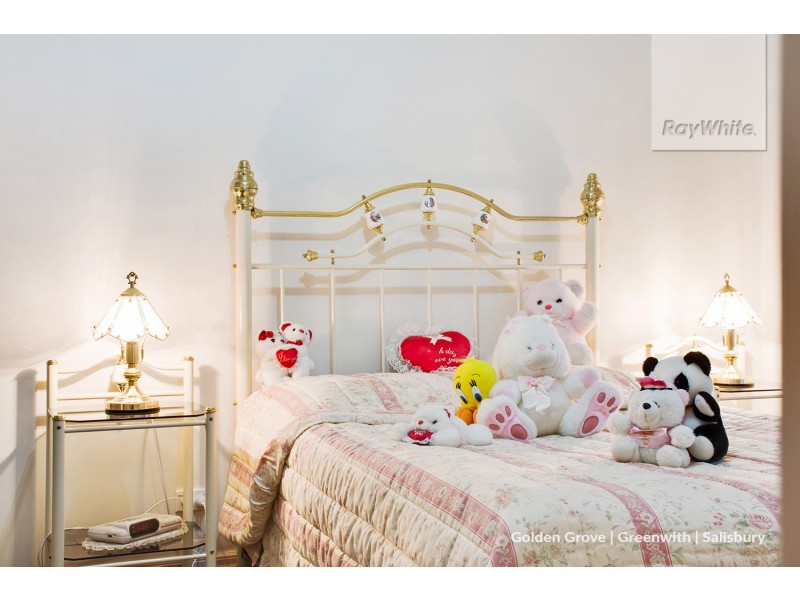 8 Greig Court, Paralowie SA 5108