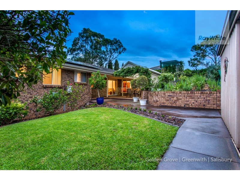 5 Amanda Drive, Surrey Downs SA 5126