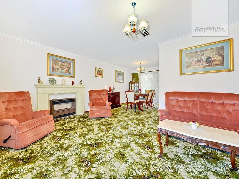 17 Banksia Crescent, Parafield Gardens SA 5107