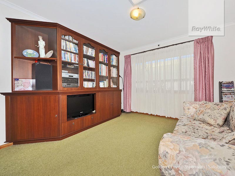 17 Banksia Crescent, Parafield Gardens SA 5107