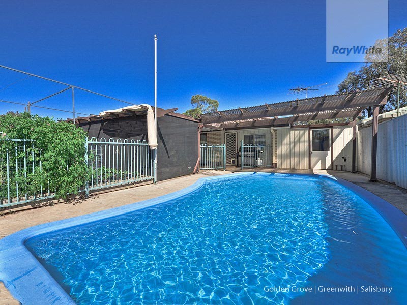 17 Banksia Crescent, Parafield Gardens SA 5107