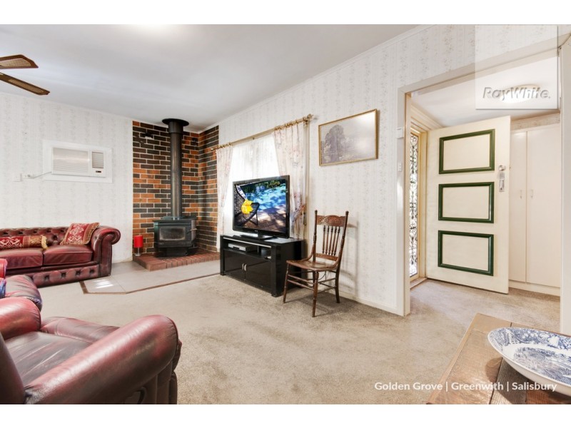 4 Marcian Avenue, Elizabeth Downs SA 5113