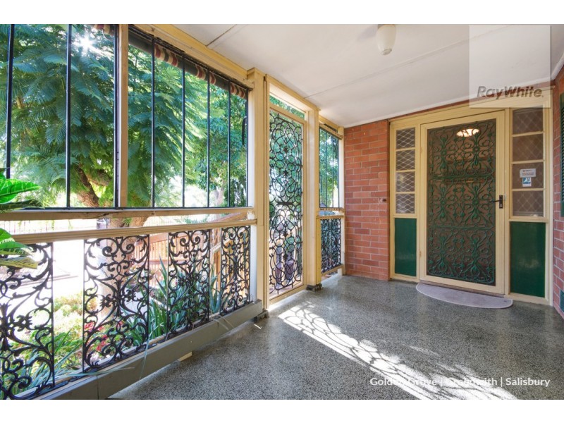 4 Marcian Avenue, Elizabeth Downs SA 5113