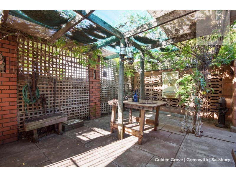 4 Marcian Avenue, Elizabeth Downs SA 5113