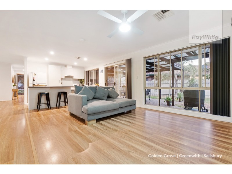 8 Chase Court, Blakeview SA 5114