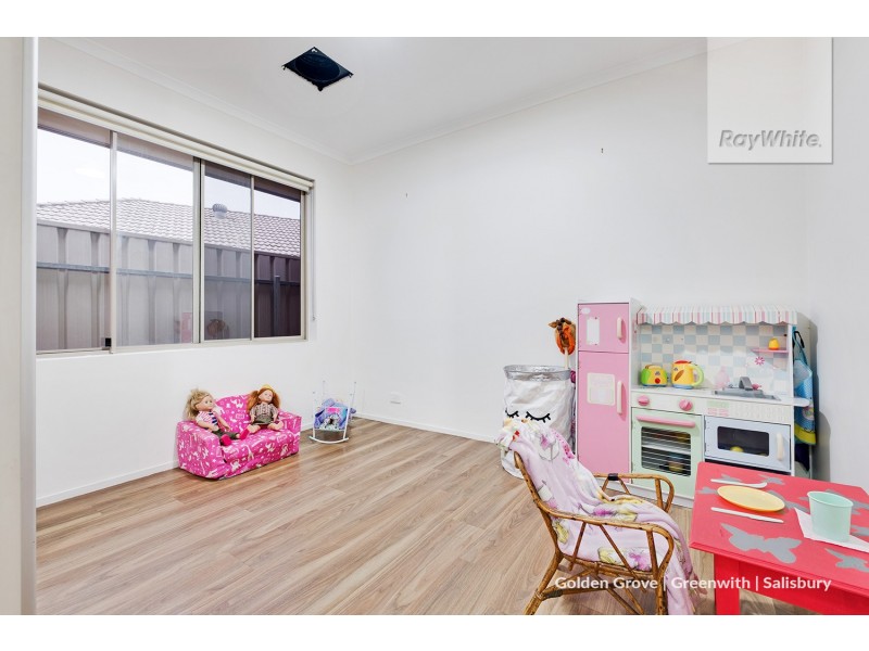 8 Chase Court, Blakeview SA 5114