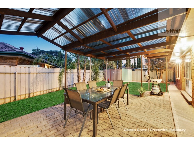 8 Chase Court, Blakeview SA 5114