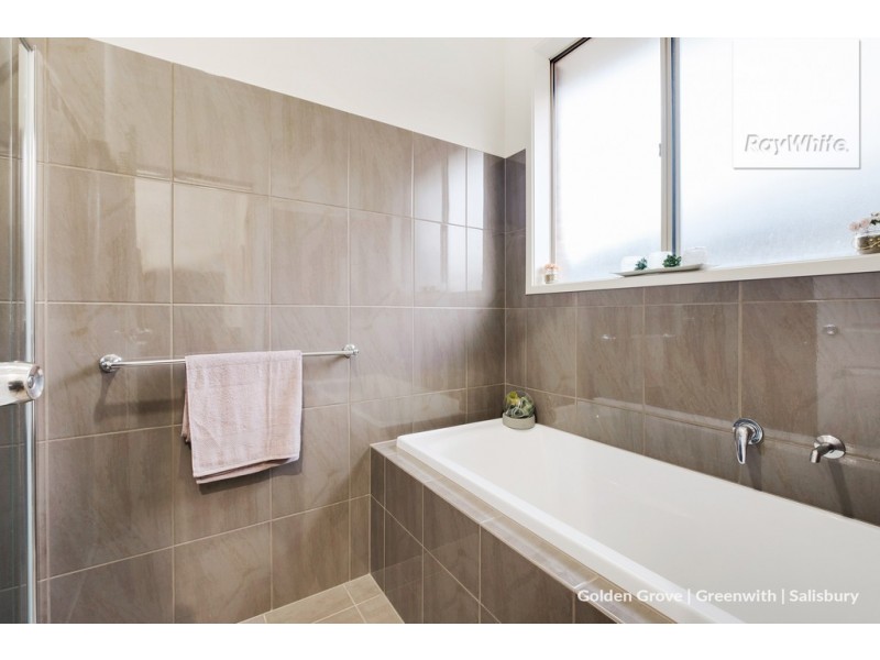 16 Booyong Drive, Penfield SA 5121