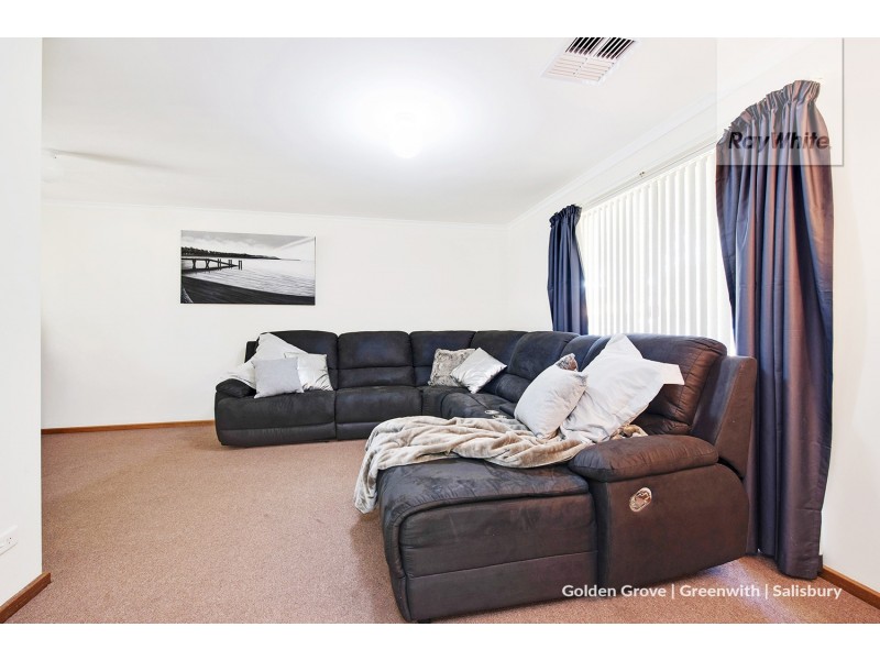 43 Lyndon Road, Paralowie SA 5108