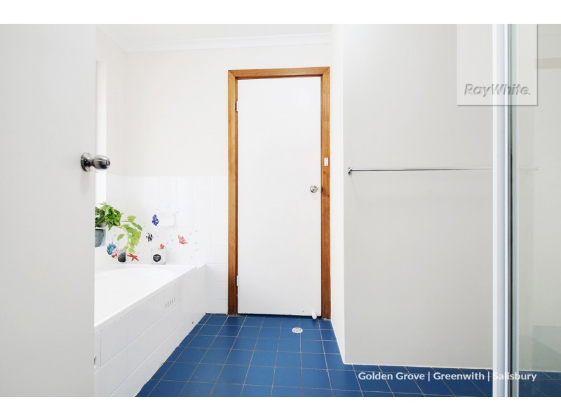 43 Lyndon Road, Paralowie SA 5108