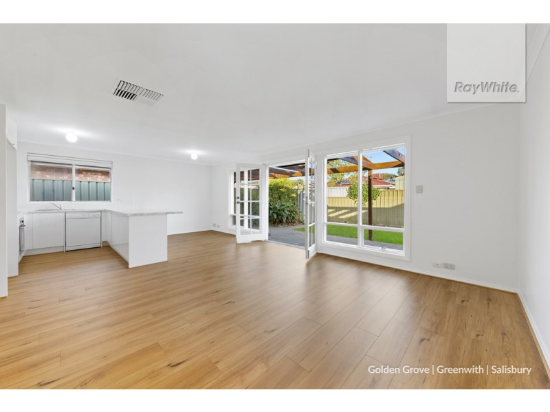 12 Casanor Crescent, Paralowie SA 5108