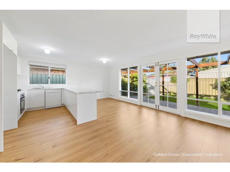 12 Casanor Crescent, Paralowie SA 5108