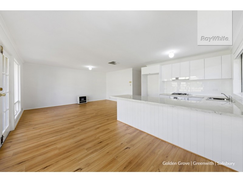 12 Casanor Crescent, Paralowie SA 5108